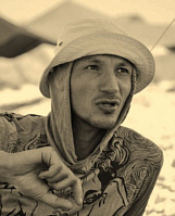Денис Зикеев